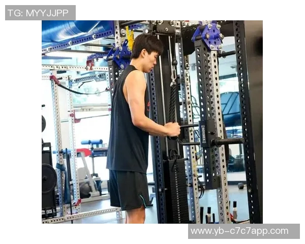 媒体人分析杨瀚森体能与动作速率现状表现属正常水平需加强训练