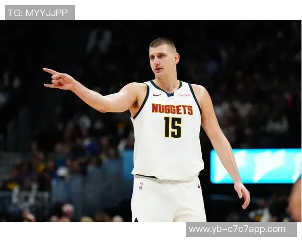 约基奇首节状态低迷仅得3分6板4助表现不佳球队面临挑战