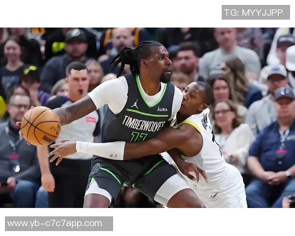 里德鼓励末端球员坚持努力提高自我要求迎接挑战